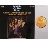 Middle Of The Road - Middle Of The Road Chirpy Chirpy Cheep Cheep RCA # LSP 10336 Lingering Sounds, Let`s Leave It To Fate, I Can`t Tell The Bottom From The Top, To Remind Me, The Sun In Your Skin, Tweedle Dee Tweedle Dum, Give It Time