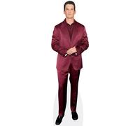 Miles Teller (Burgundy Suit) a grandezza naturale