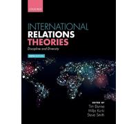 Milja Kurki International Relations Theories (Tascabile)
