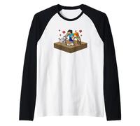 Minecraft Steve And Alex Take Care of Their Beloved Pets Maglia con Maniche Raglan