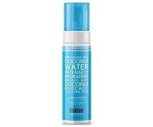 MineTan Coconut Water - Mousse Autoabbronzante, Abbronzatura ricca e scura e una pelle idratata 200ml