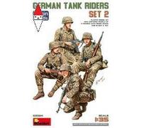 German Tank Riders Set 2. Resin Heads Figure 1:35 Plastic Model Kit MINIART