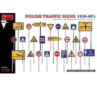 Polish Traffic Signs 1930-40 Diorama 1:35 Plastic Model Kit MINIART
