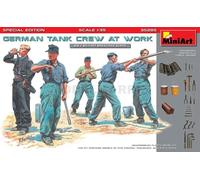 Miniart MA35285 Modellino Veicolo da Guerra In Plastica da Montare, German Tank Crew At Work Special Ed., Scala 1:35