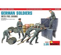 MINI ART 35366 1/35 German Soldiers with Fuel Drums. Special Edition