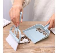 Mini spazzola per la pulizia e paletta - Strumenti di pulizia da scrivania in plastica per briciole tastiera, prese d'aria auto, piano cottura a microonde - Kit scopa compatta 19,5 x 13 cm con foro