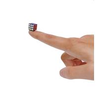 Mini Speed Cube, TaoLeLe 1cm 3x3 Piccolo Cubo Magico Il Puzzle più Piccolo del Mondo Cubo Rotazione Fluida Rompicapo Giochi da Viaggio per Adulti e Regali per Appassionati di Magic Cube