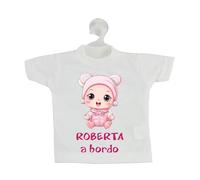 Mini T-Shirt accessori Auto Bimbo a bordo per auto disegno Bimba a Bordo Nome personalizzato maglietta con Gruccia e Ventosa per vetro bebe gadget divertente utile per genitori (Bianco stampa lampone)