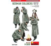 MINIART 1/35 KIT ACTION FIGURE MILITARE GERMAN SOLDIERS WINTER 1941 42 MODELLINO