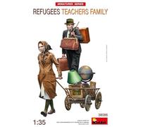 MiniArt - 1/35 Refugees Teachers Family (2/24) *
