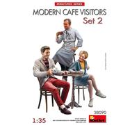 MINIART MIN38090 MODERN CAFE VISITORS SET 2 KIT 1:35 Modellino