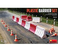 Plastic Barrier Set Diorama Accessory 1:35 Plastic Model Kit MINIART