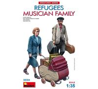 Miniart REFUGEES MUSICIAN FAMILY KIT 1:35