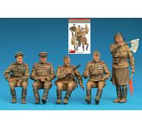 Miniart SOVIET JEEP CREW SPECIAL EDITION KIT 1:35