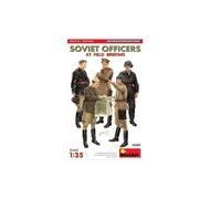 Miniart SOVIET OFFICIERS AT FIELD BRIEFING KIT 1:35