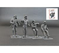 Miniart SOVIET TANK CREW 1960-70s KIT 1:35