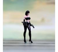 Miniature di ragazze in scala 1:64 per micro paesaggi fotografici