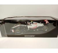 Minichamps Haas F1 VF-20 #20 Kevin Magnussen Abu Dhabi GP 2020 1/18 110201720