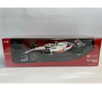 Minichamps Haas F1 VF-21 #47 Mick Schumacher Bahrain GP 2021 1/18 110210147