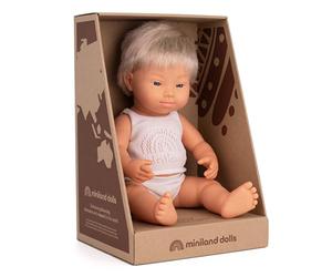Miniland Dolls: Bambola bebè Caucasico Bambino con Sindrome Down Rubio di Vinile morbido da 38 cm. Presentato con vestito interno in scatola regalo (31263)