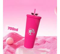 MINISO Serie Barbie Tazza con cannuccia da 700ml/23,67oz con texture simile al durian. Il corpo della tazza con texture unica a forma di durian è di colore rosa e accattivante. Il coperchio della tazz