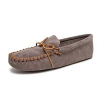 Minnetonka Mocassino da uomo in pelle con lacci e suola in pelle morbida, Grigio, 44.5 EU