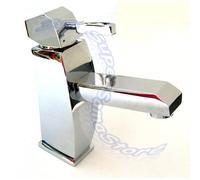 Miscelatore lavabo curvo con leva quadrata