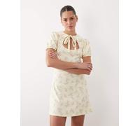 Miss Selfridge - Vestitino a coste con stampa a fiori e colletto alla Peter Pan-Giallo M