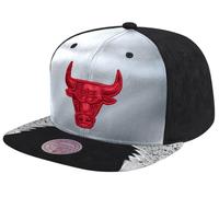 Mitchell & Ness Chicago Bulls Grigio Nero Day 5 Snapback Cap