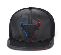 Mitchell & Ness La nuova collezione Snapback Mitchell & Ness propone i classici loghi NBA finemente ricamati sulla fronte. DETTAGLI PRODOTTO Cappellino visiera piatta con chiusura regolabile snapback