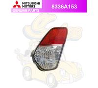 Mitsubishi Outlander PHEV riflettore fanale posteriore sinistro originale OEM...