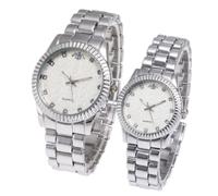 Moda Acciaio Band Coppia Orologio Casual Uomini Donne Orologio tempestato di diamanti Creativo in rilievo Lettera Bracciale Analogico al quarzo Orologio