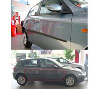 Modanature porte fasce portiere 3D plastica nera per Alfa Romeo 147 5P 2000-2010
