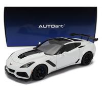 MODELLINO AUTO STATICO AUTOART CHEVROLET CORVETTE C7 ZR1 2017 BIANCO SCALA 1/18