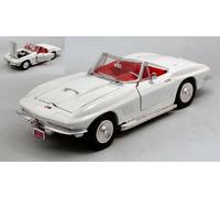 MODELLINO AUTO STATICO DIECAST CHEVROLET CORVETTE CONVERTIBLE 1967 BIANCO 1:24