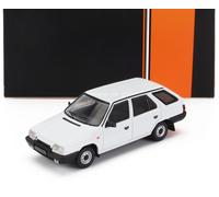 MODELLINO AUTO STATICO IXO SKODA FORMAN SW STATION WAGON 1990 BIANCO SCALA 1/43