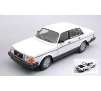 MODELLINO AUTO STATICO WELLY VOLVO 240 GL BIANCO MODELLISMO SCALA 1:24