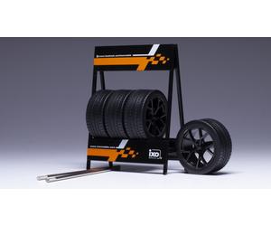 MODELLISMO AUTO STATICO DIORAMI IXO SET 4 RUOTE CERCHI RS3 NERO SCALA 1/18