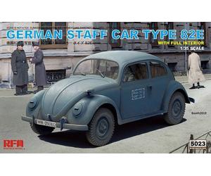 Modello Auto Tedesca Staff Car Tipo 82E Rye Field Modello 5023 1/35