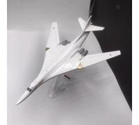 Modello di aereo da bombardiere strategico Tupolev TU-160 in scala 1/200,