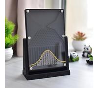 Modello di probabilità della scheda Galton per le statistiche della curva a campana, strumento dimostrativo in aula di fisica STEM per la distribuzione casuale