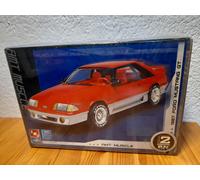 Modello Maquette Kit 1987 Ford Mustang GT - AMT Scala 1/25