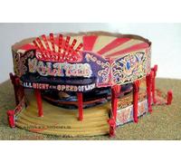 Modello Statico Funfair Waltzer Ride NQ10 Non Colorato Da Scala N