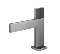 Moderno miscelatore per lavabo da bagno in ottone, monocomando, cascata, rubinetto per lavabo, caldo/freddo, tubi flessibili standard del Regno Unito, elegante finitura grigia per bagni contemporanei