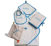 Modulit - Cofanetto nascita personalizzato 4 pezzi, mantello da bagno + bavaglino + proteggi libretto sanitario + peluche (blu)