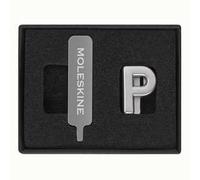 Moleskine Pin per Taccuino o Agenda Lettera P, Spilla Lettere, Personalizza la Chiusura con Elastico, Idee Regalo Personalizzato, Colore Argento