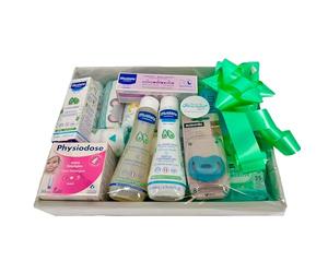 MomentosGourmet - Cestello per neonati speciale | Include gel, shampoo, creme, sapone, idratante e altro | Ciuccio Suavinex 0-6 mesi | 10 pannolini taglia 2