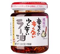 Momoya Taberu Layu Olio condito con Pepe Rosso e Aglio 110g -Flavourful piccante giapponese pasta di peperoncino, riempito con aglio fritto e pezzi di pepe