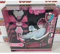 MONSTER HIGH BATHROOM SALA DA BAGNO VASCA LAVANDINO TRUCCHI SPECCHIO 2011 MATTEL