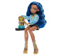 Monster High Self-Scare Secrets - Cleo de Nile, set con bambola e accessori, 13 sorprese a tema come un set per la ceramica e trucchi inclusi, 4+ anni, JMG74